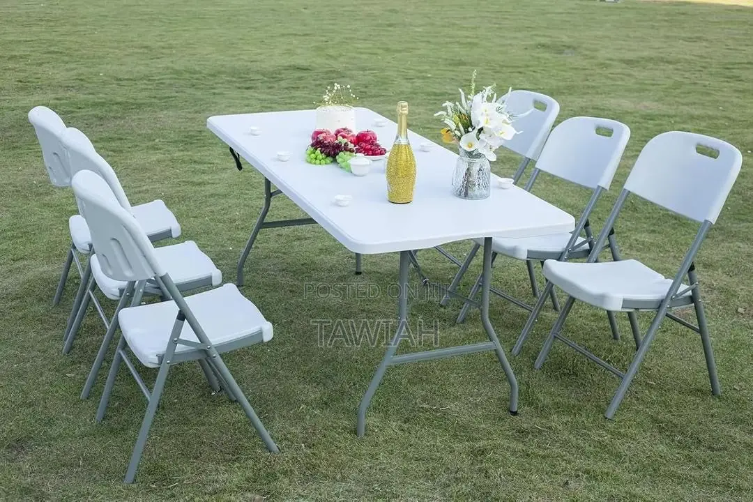 6-Seater Foldable Tables