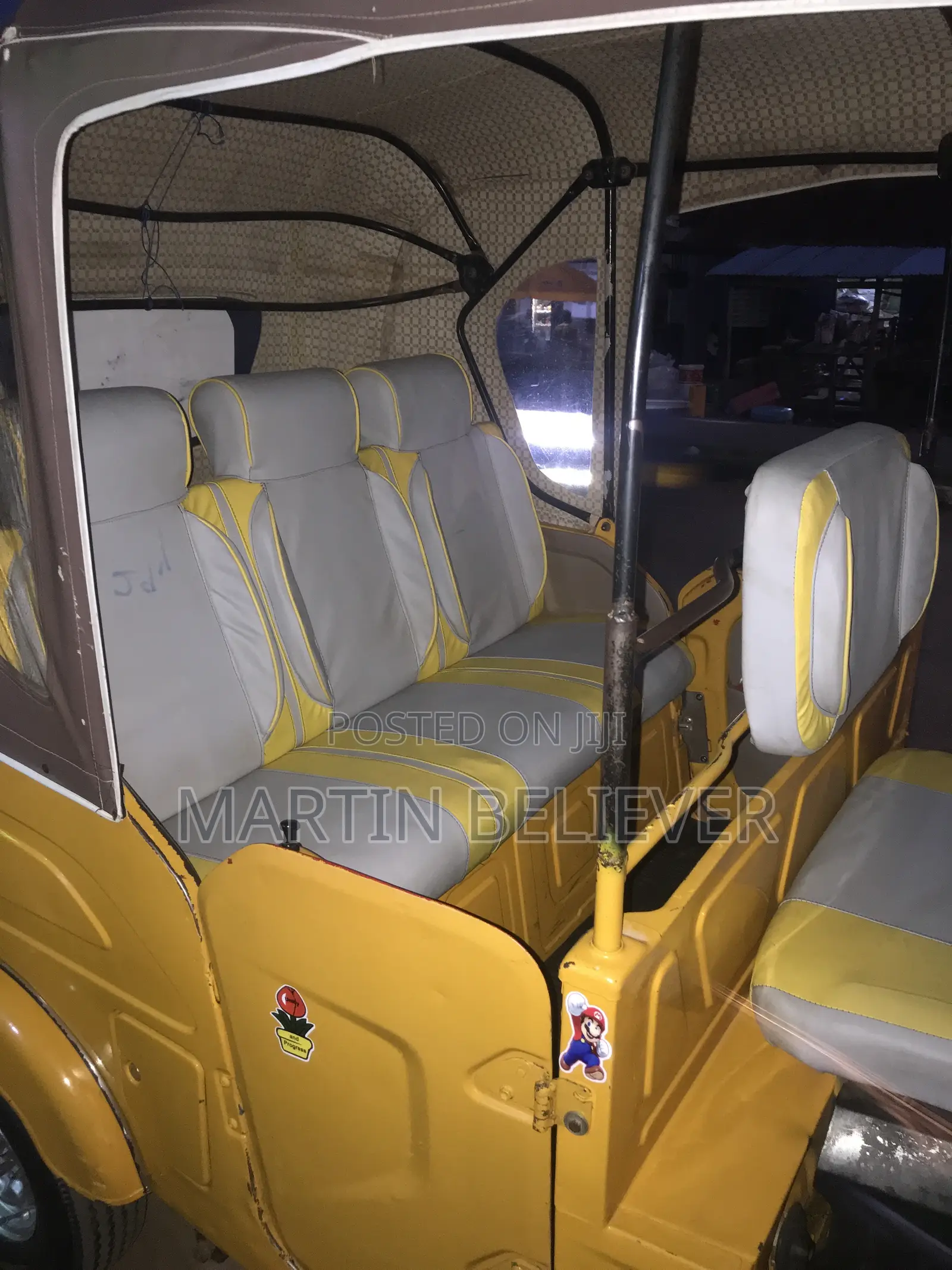 Bajaj RE 2022 Yellow