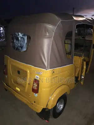 Bajaj RE 2022 Yellow