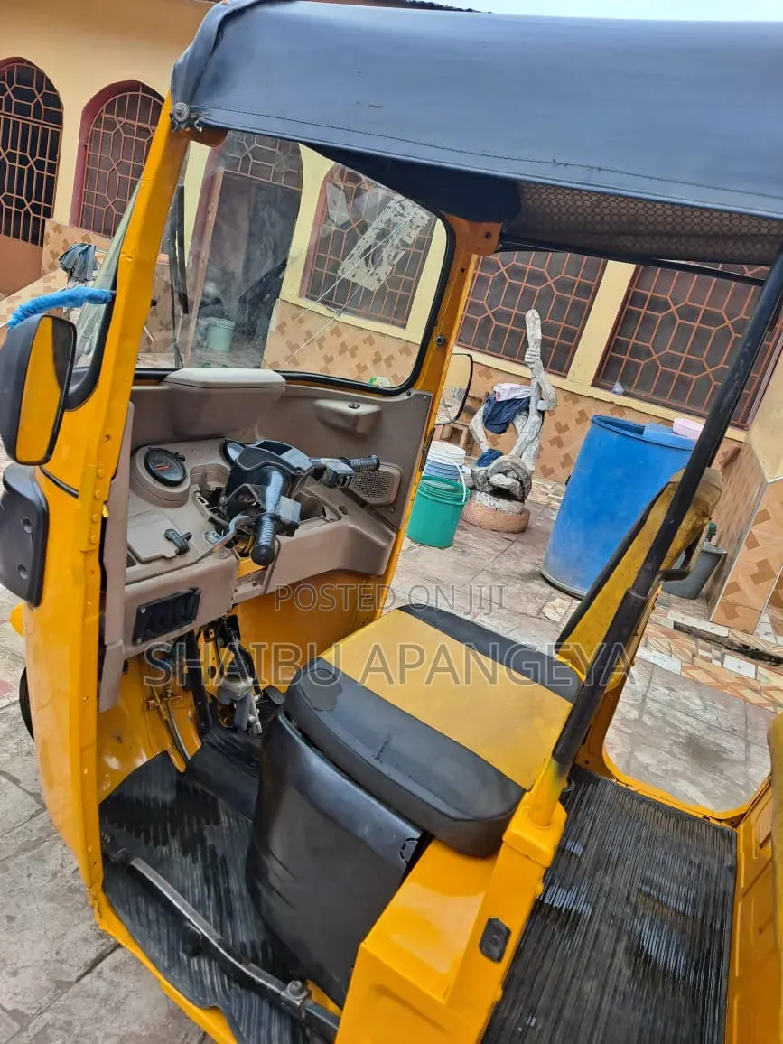 Tricycle 2024 Yellow