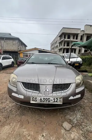 Mitsubishi Galant 2012 Brown