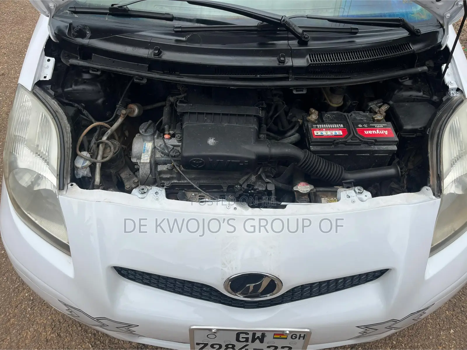 Toyota Vitz 1.3 AWD 3dr 2010 White