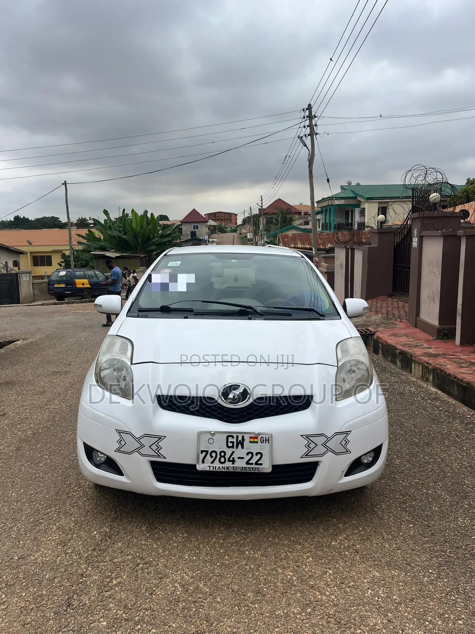 Toyota Vitz 1.3 AWD 3dr 2010 White