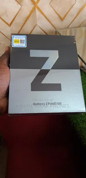 New Samsung Galaxy Z Fold 3 256 GB Black