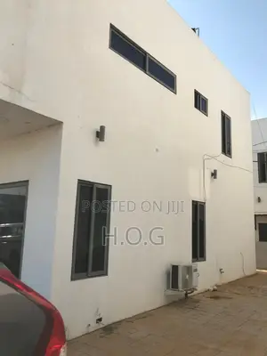 2bdrm Townhouse / Terrace in H. O. G Agency, School Park Area for rent