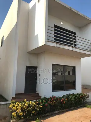 2bdrm Townhouse / Terrace in H. O. G Agency, School Park Area for rent