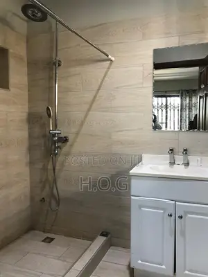 2bdrm Townhouse / Terrace in H. O. G Agency, School Park Area for rent