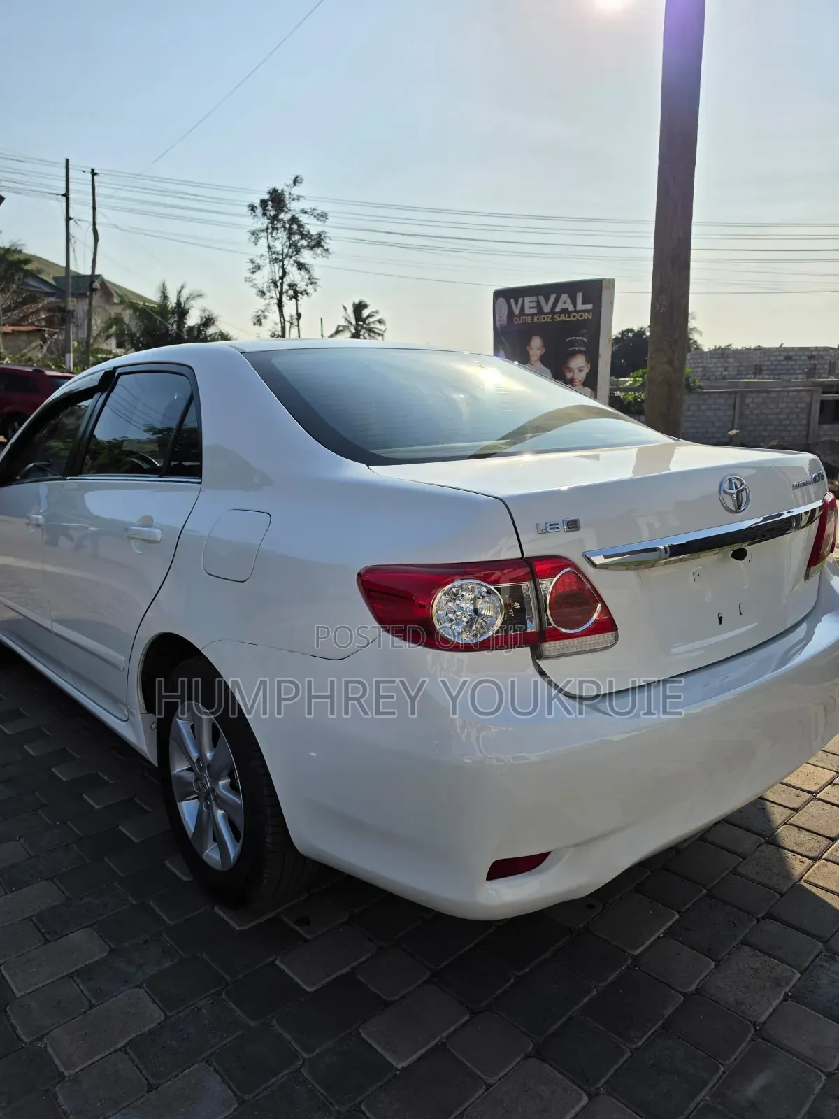 Toyota Corolla Altis 2012 White