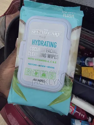 Hydrating Coconut Facial Cleaning Wipes