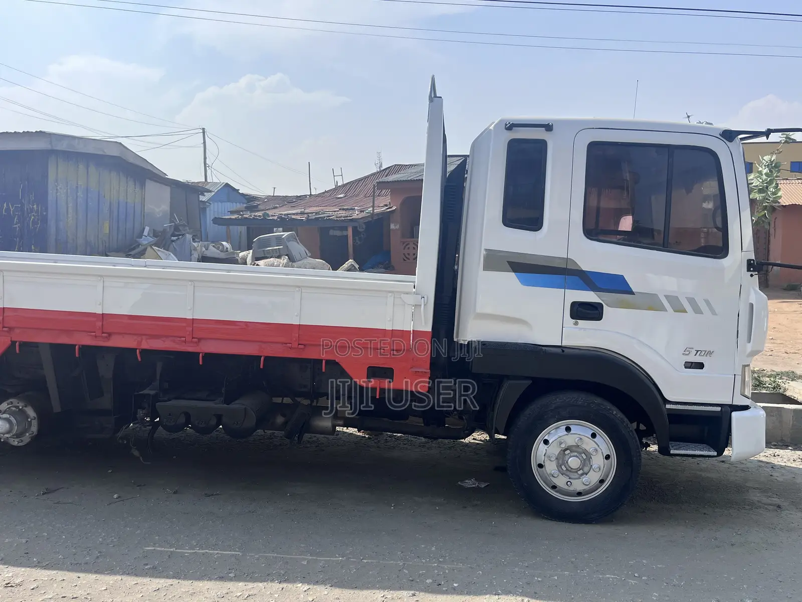 Hyundai 5 Tonne Double Axle 2005 White