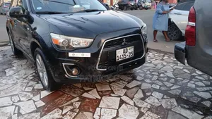 Mitsubishi Outlander 2014 Black