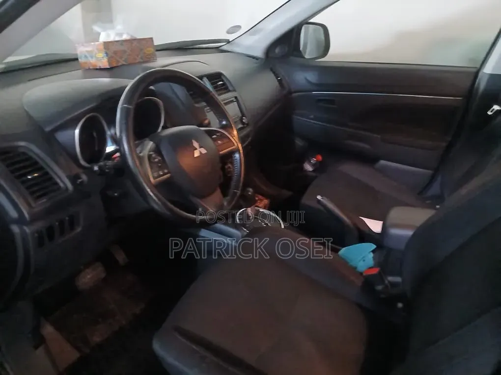 Mitsubishi Outlander 2014 Black