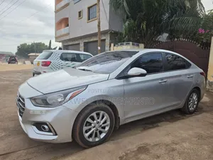 Hyundai Accent 2019 Silver