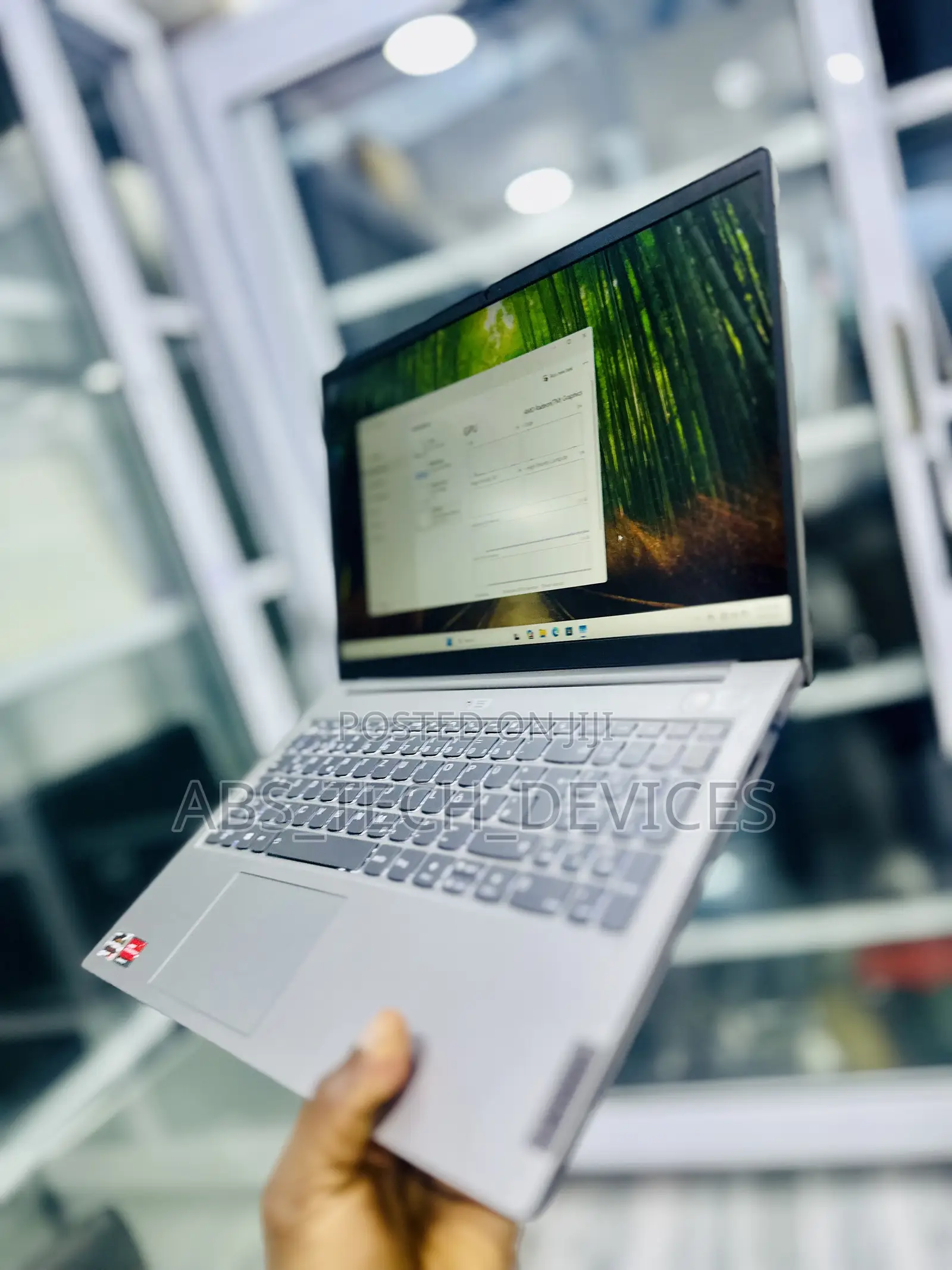 Laptop Lenovo ThinkBook 15 8GB AMD Ryzen 3 SSD 512GB