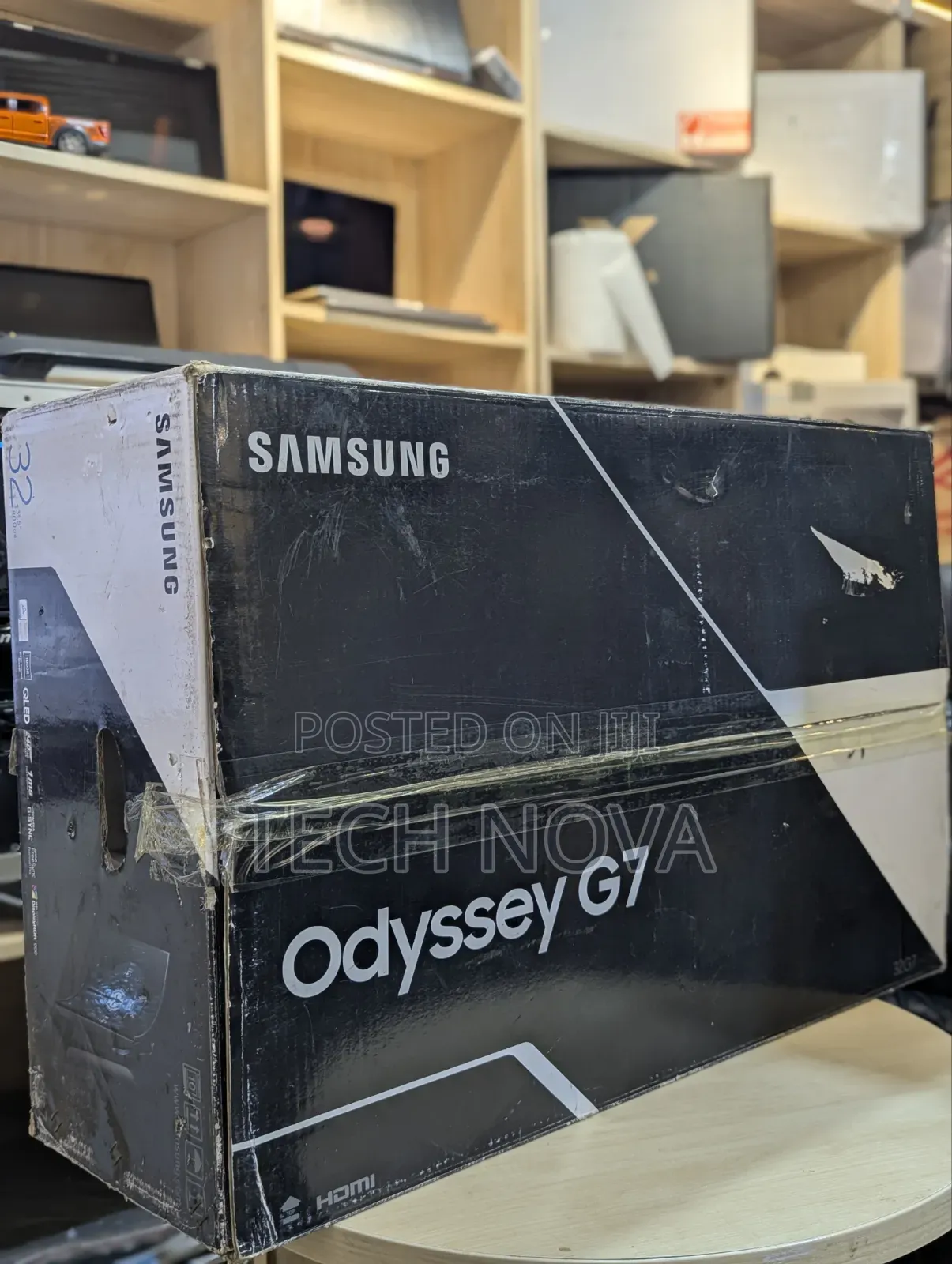 Samsung Odyssey G7 32 Inch QLED Curved Odyssey Monitor 240Hz GSync
