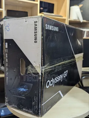 Samsung Odyssey G7 32 Inch QLED Curved Odyssey Monitor 240Hz GSync