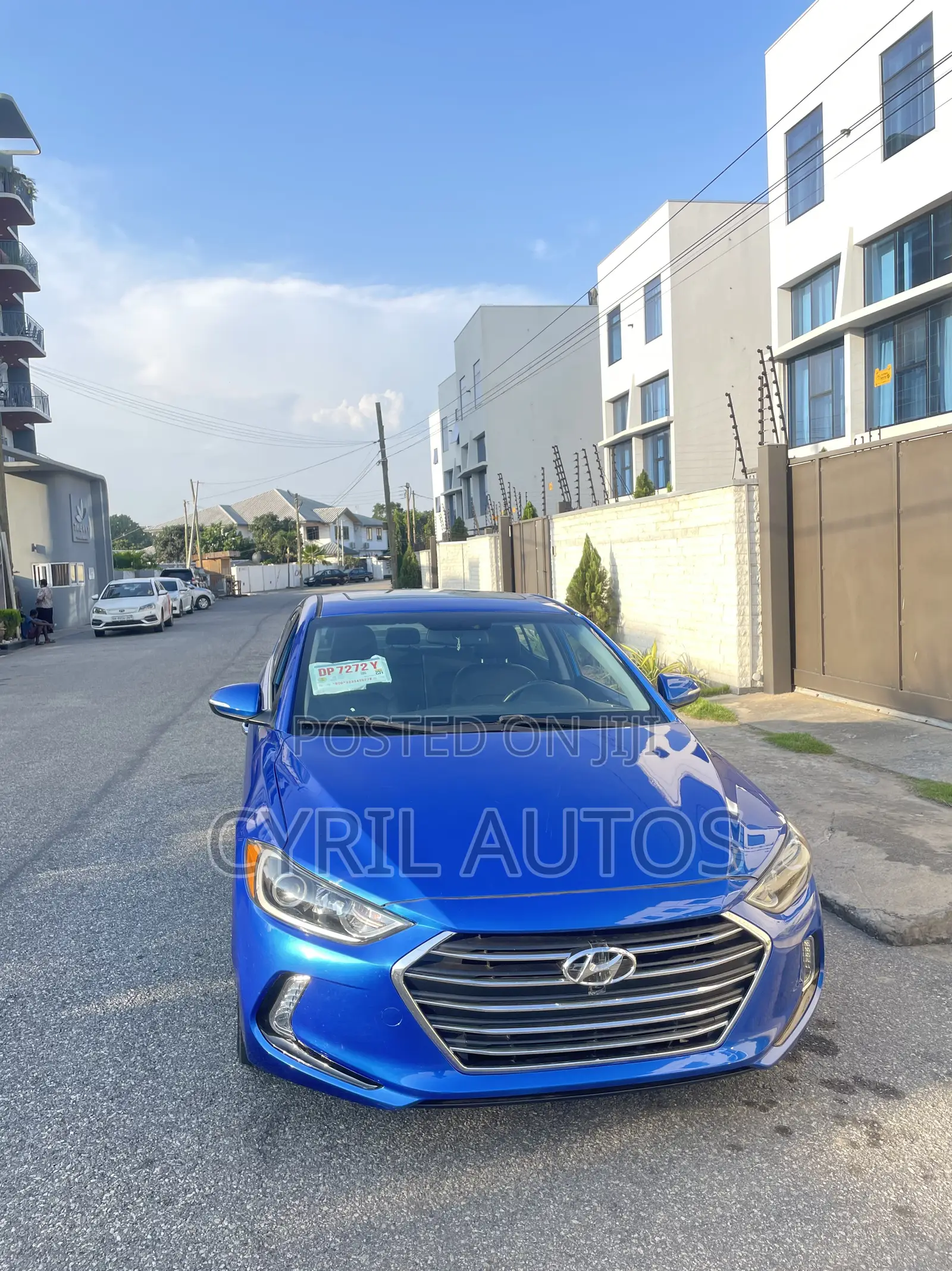 Hyundai Elantra Limited Sedan FWD (2.0L 4cyl 6A) 2017 Blue
