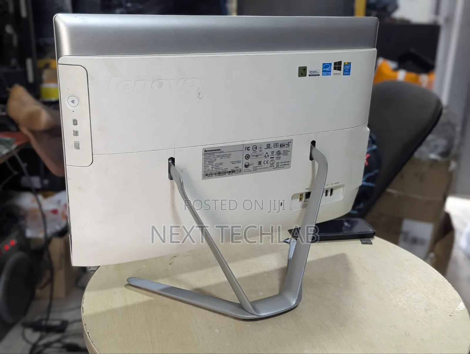 Desktop Computer Lenovo ideacentre 310S 8GB Intel Core i3 SSD 128GB