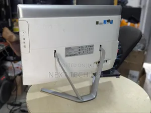 Desktop Computer Lenovo ideacentre 310S 8GB Intel Core i3 SSD 128GB