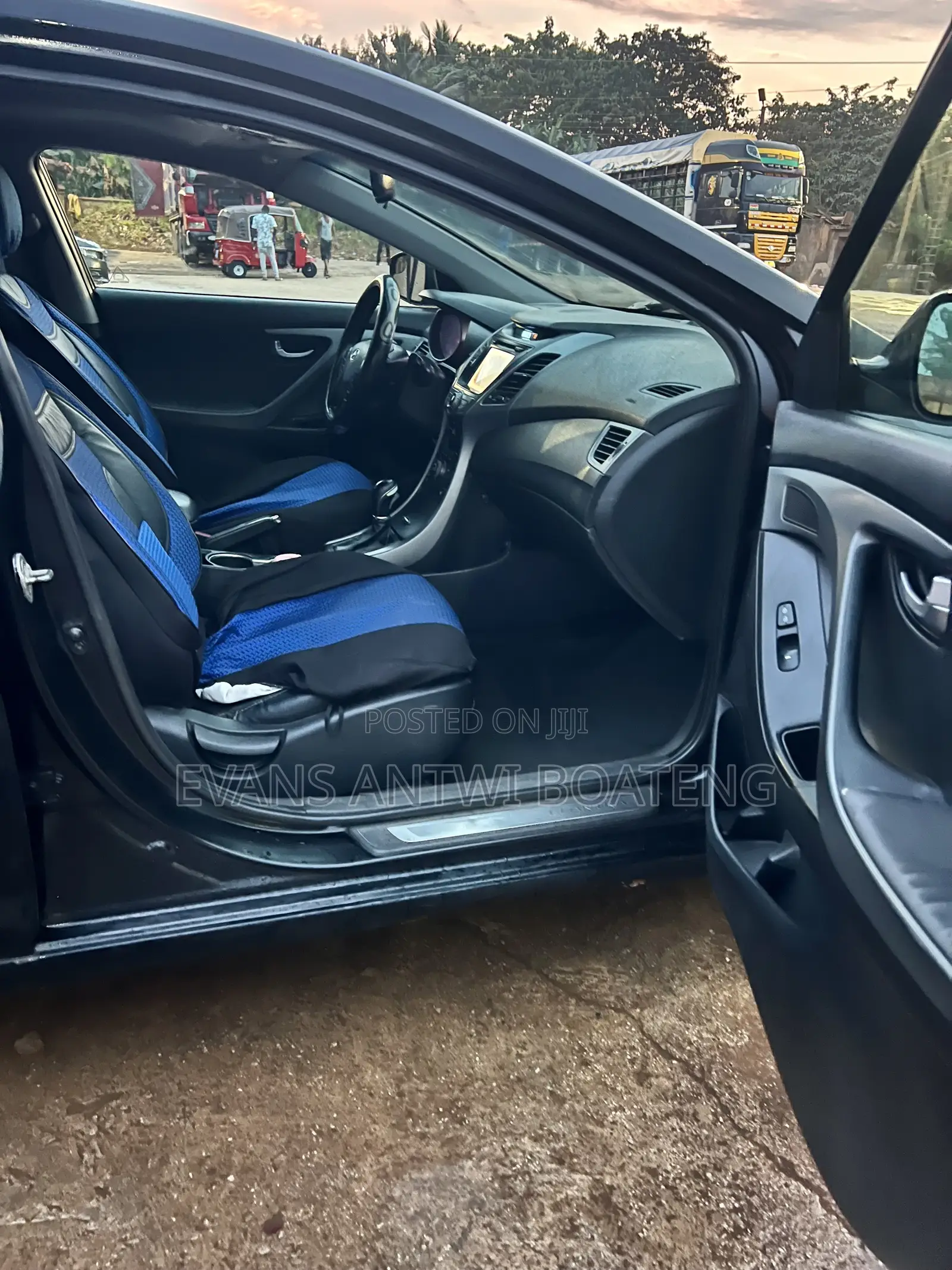Toyota Sienta 2015 Silver