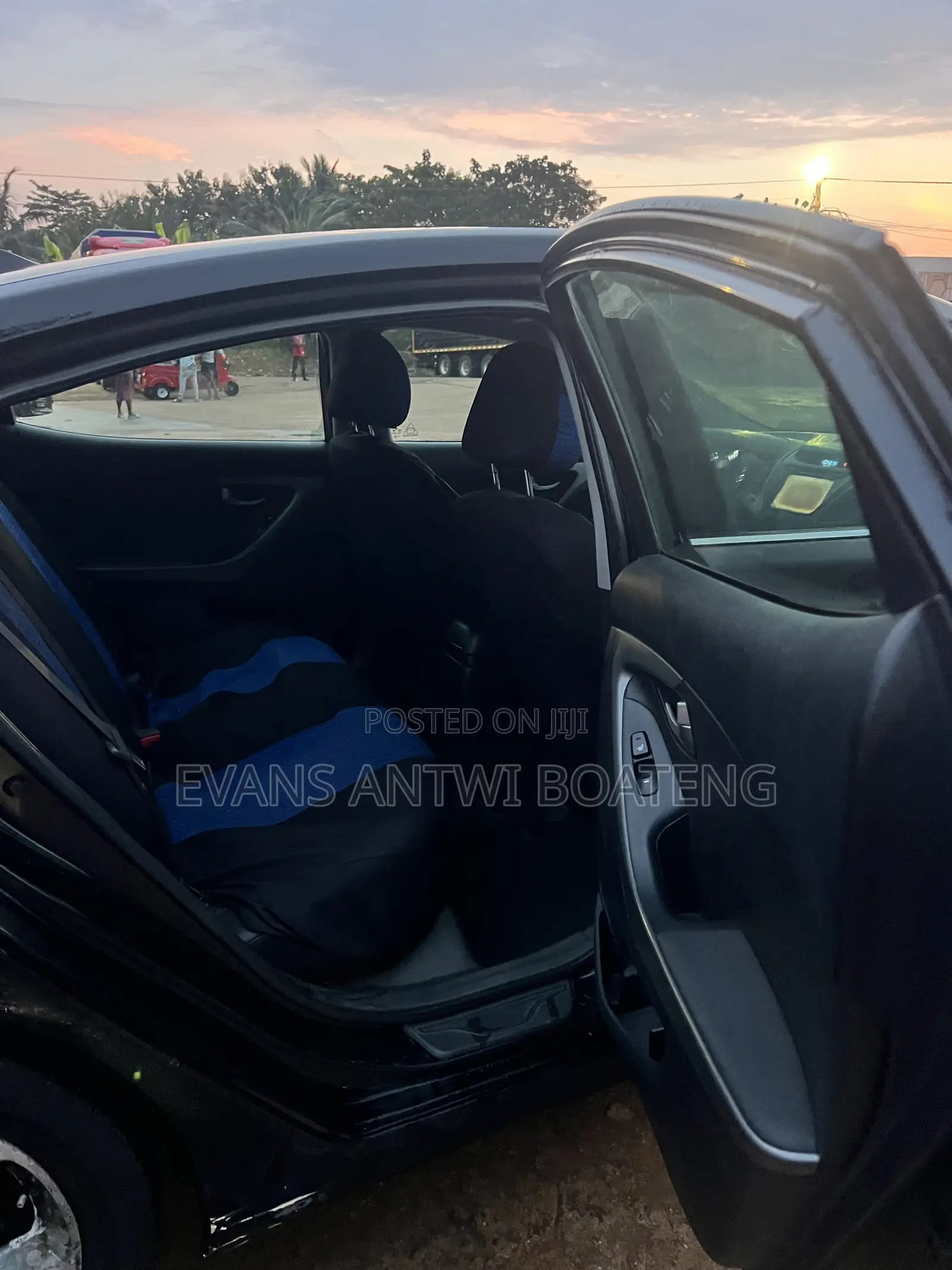 Toyota Sienta 2015 Silver