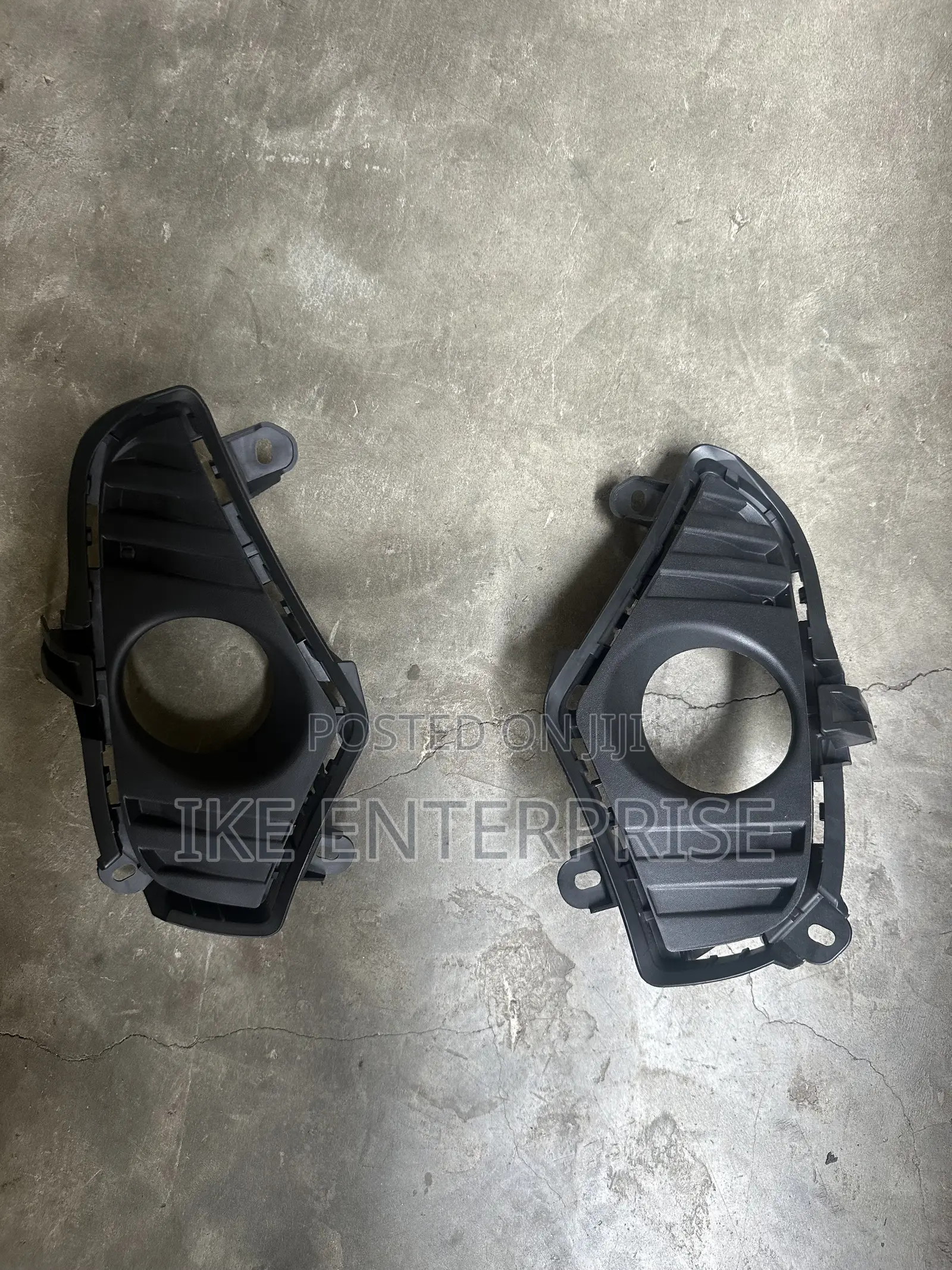 Toyota RAV4 Foglight Cover 2019,2020,2021,2022,2023,2024