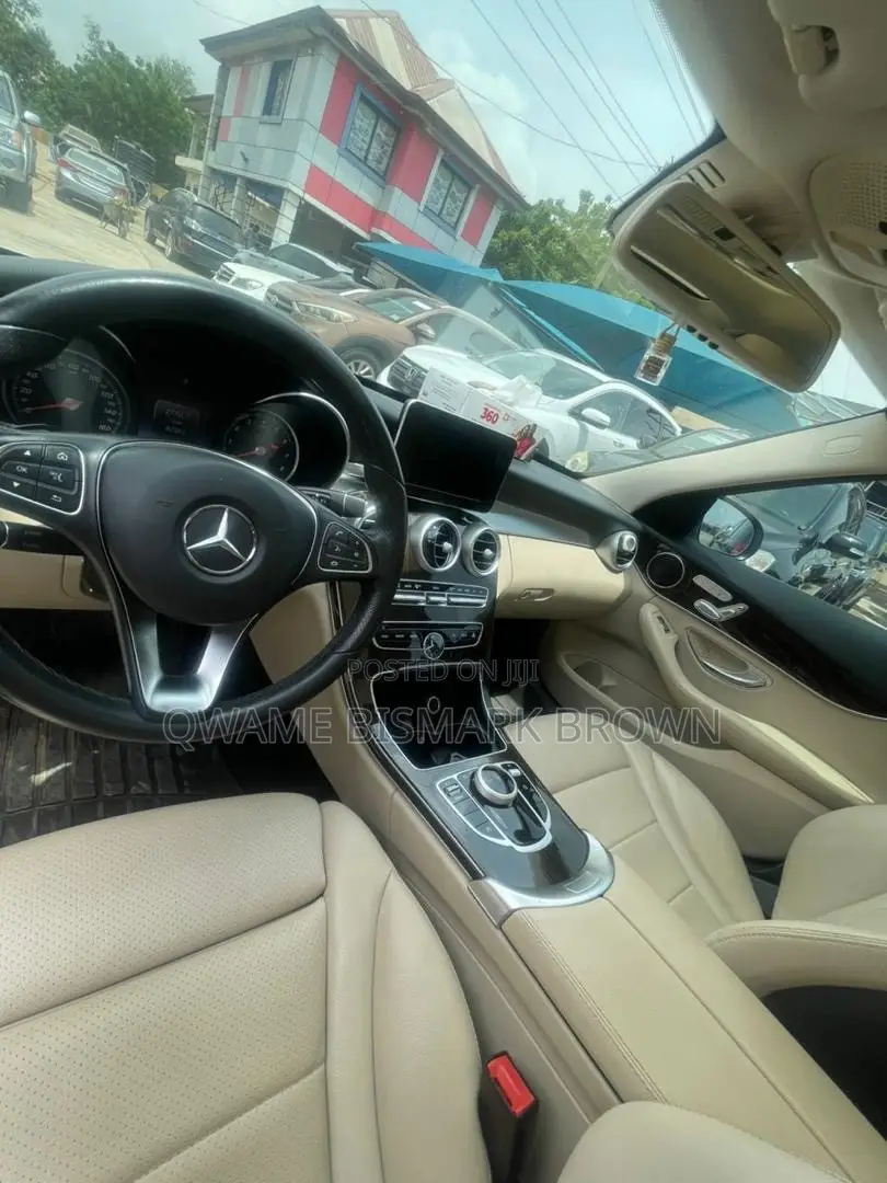 Mercedes-Benz C300 2017 White