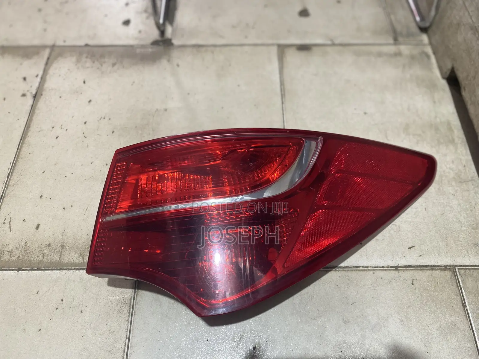 Santa Fe 2013,2014,2015 Tail Light