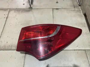 Santa Fe 2013,2014,2015 Tail Light