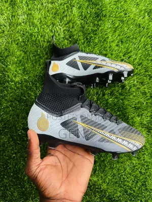 Children’s Football Boots