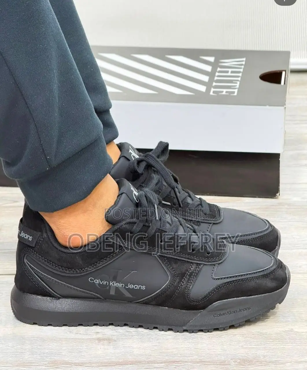Original Calvin Klein Toothy Runner in Colours