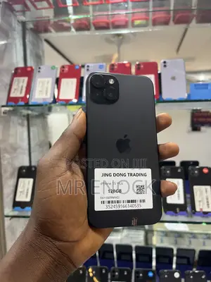 New Apple iPhone 15 Plus 128 GB Black