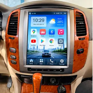 Tesla-Style Android Screen for Toyota Land Cruiser 100