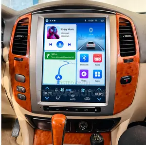 Tesla-Style Android Screen for Toyota Land Cruiser 100