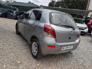 Toyota Vitz 1.5 FWD 5dr 2008 Silver