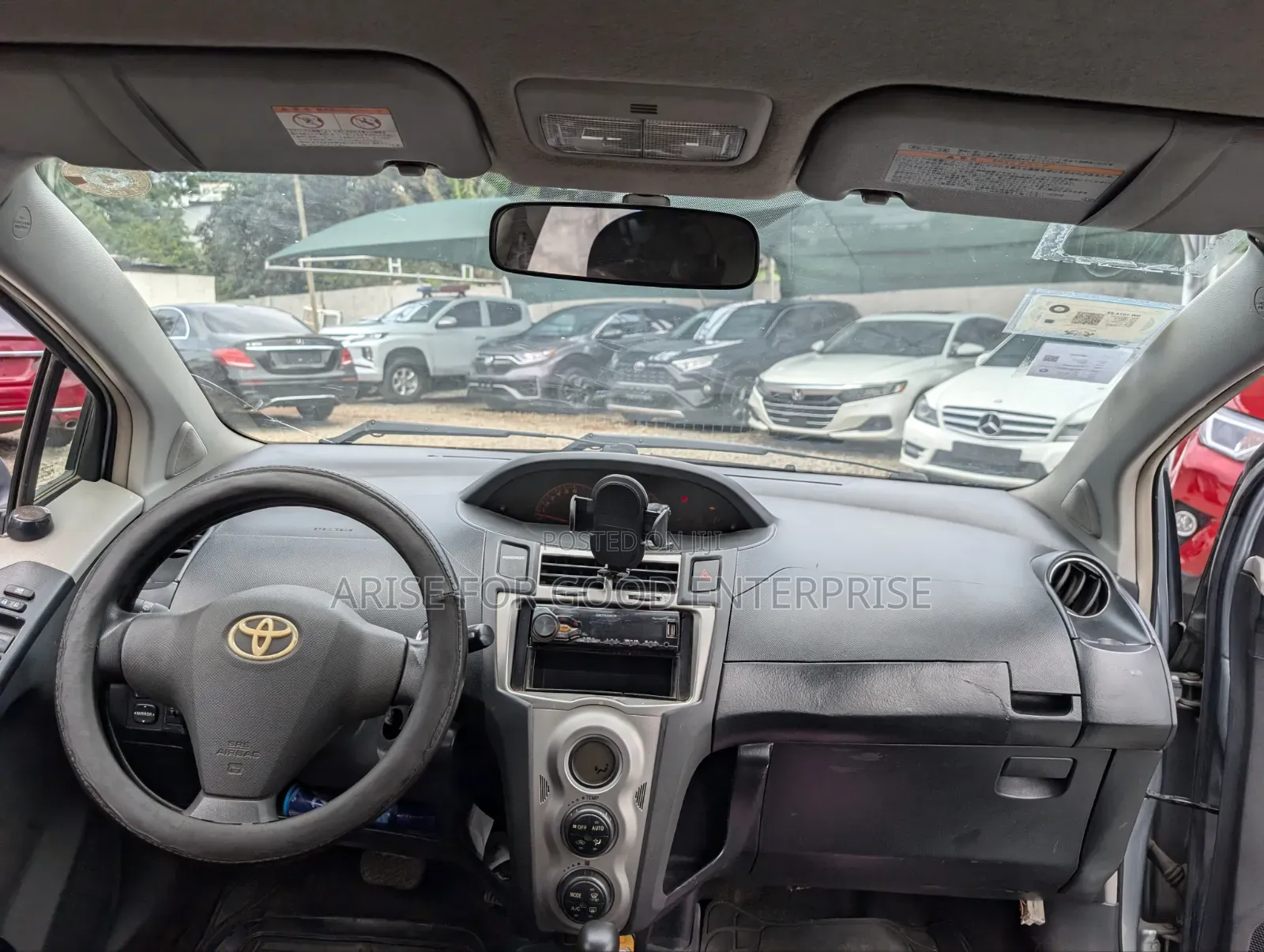 Toyota Vitz 1.5 FWD 5dr 2008 Silver