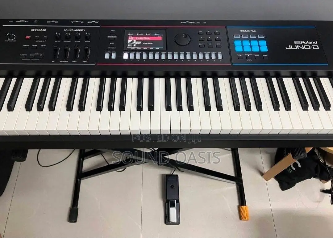 Roland JUNO-D8 88-Key Synthesizer