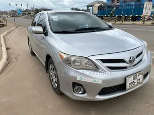 Toyota Corolla 2013 Silver