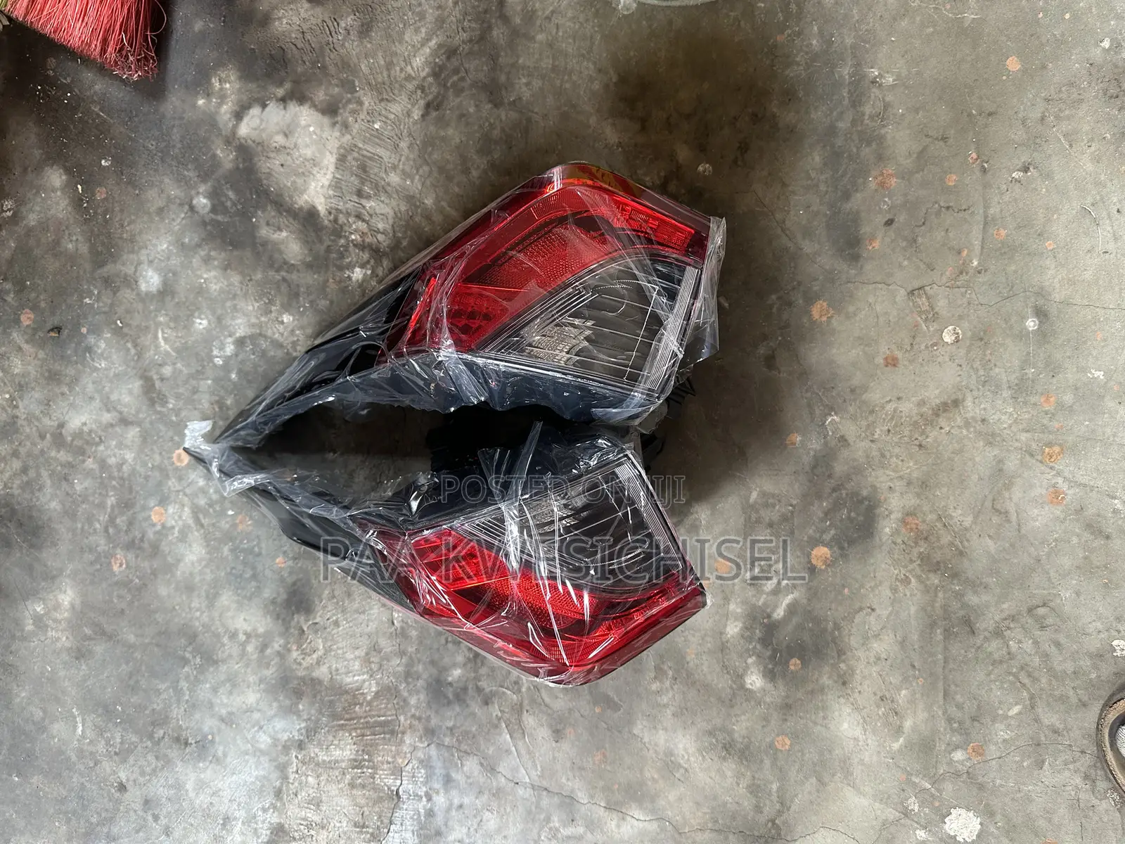 Toyota RAV4 2019 2020 2021 Tail Lights
