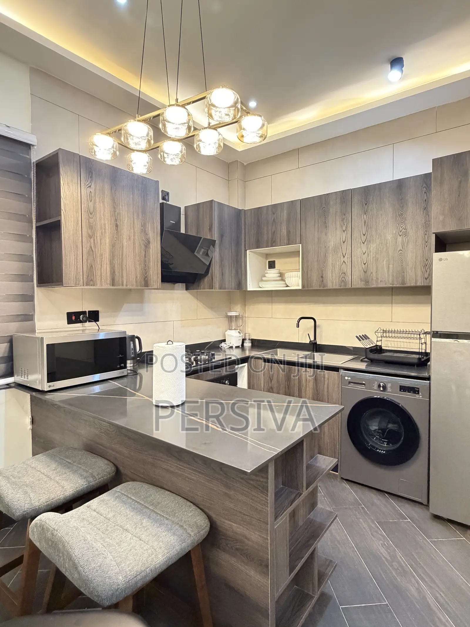 Royce Apartments