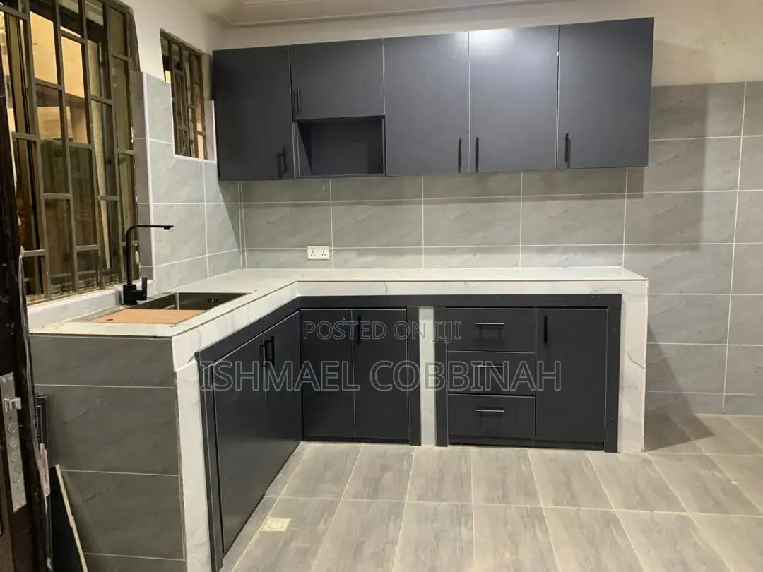 4bdrm House in Ishmit Housing Hub, Baatsona Total for rent