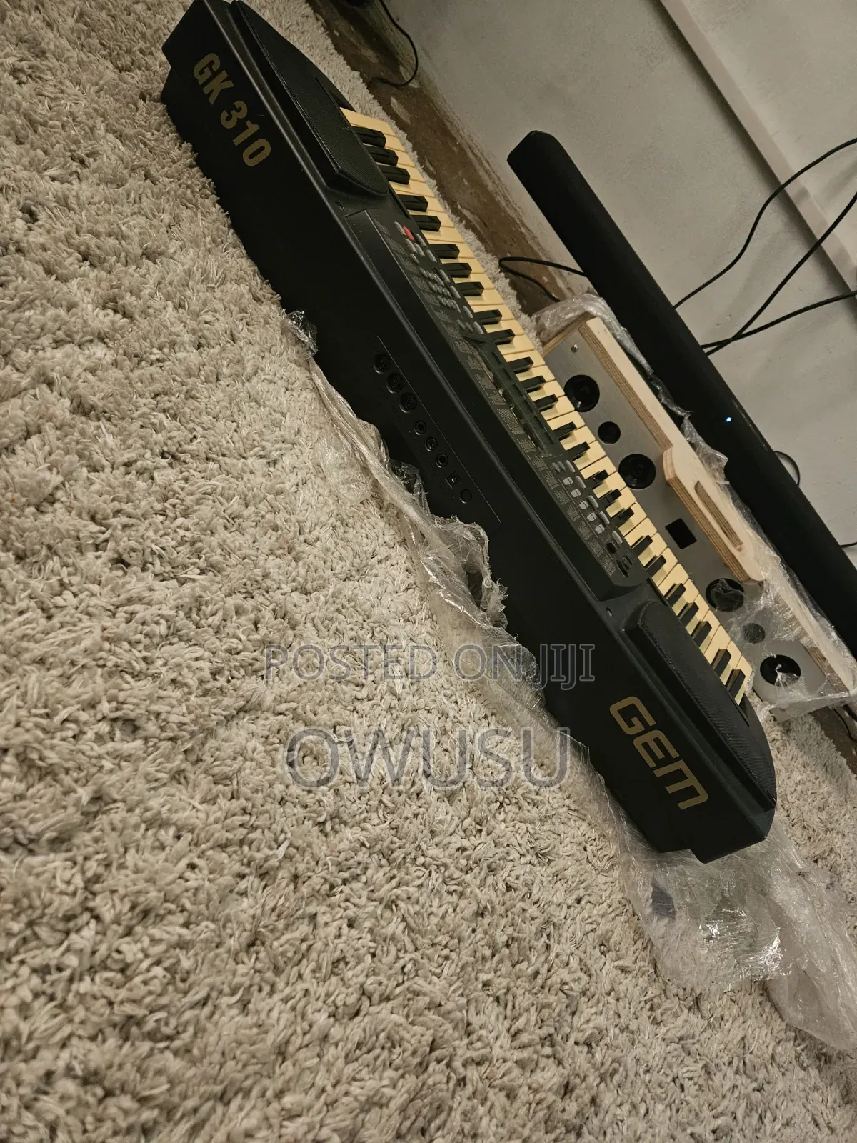 Gem Gk310 Powerful Keyboard