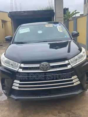 Toyota Highlander XLE 2019 Black