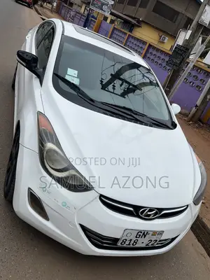 Hyundai Elantra Limited 2012 White