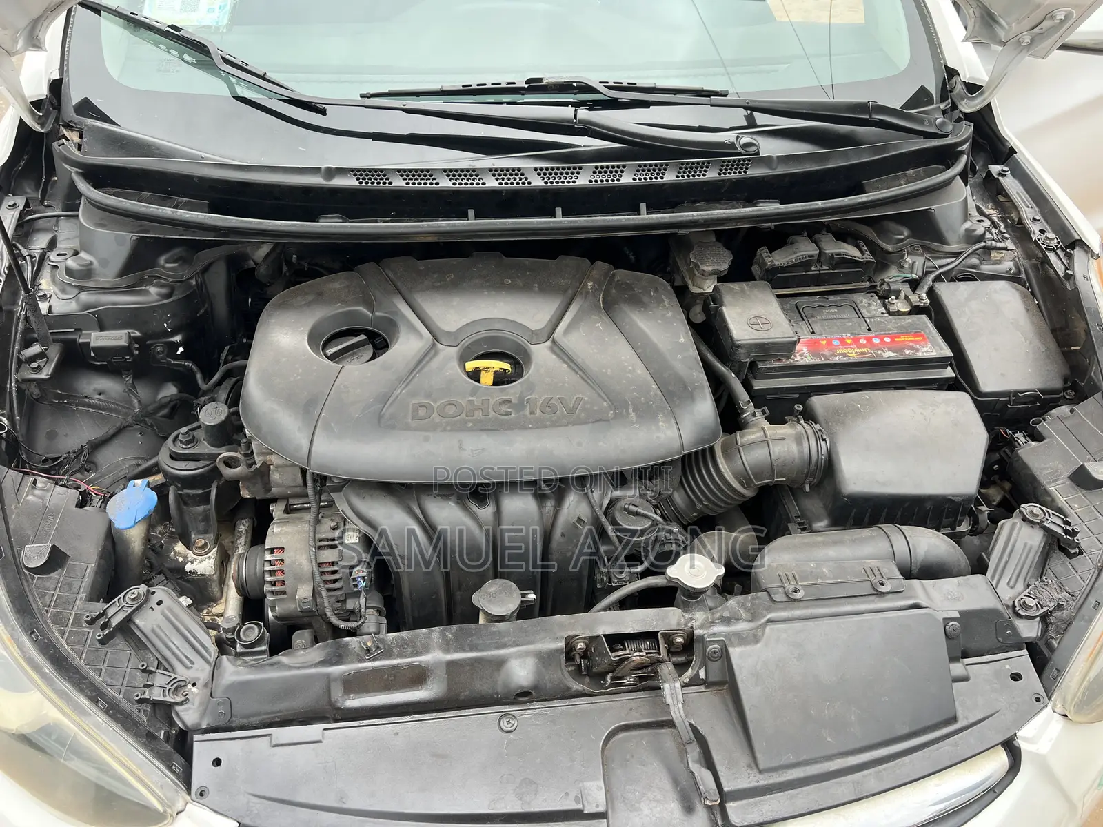 Hyundai Elantra Limited 2012 White