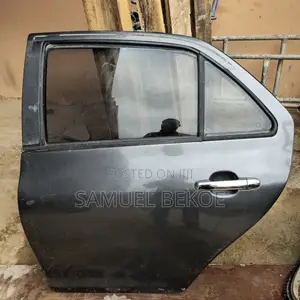 Manual Car Door for Toyota Yaris S