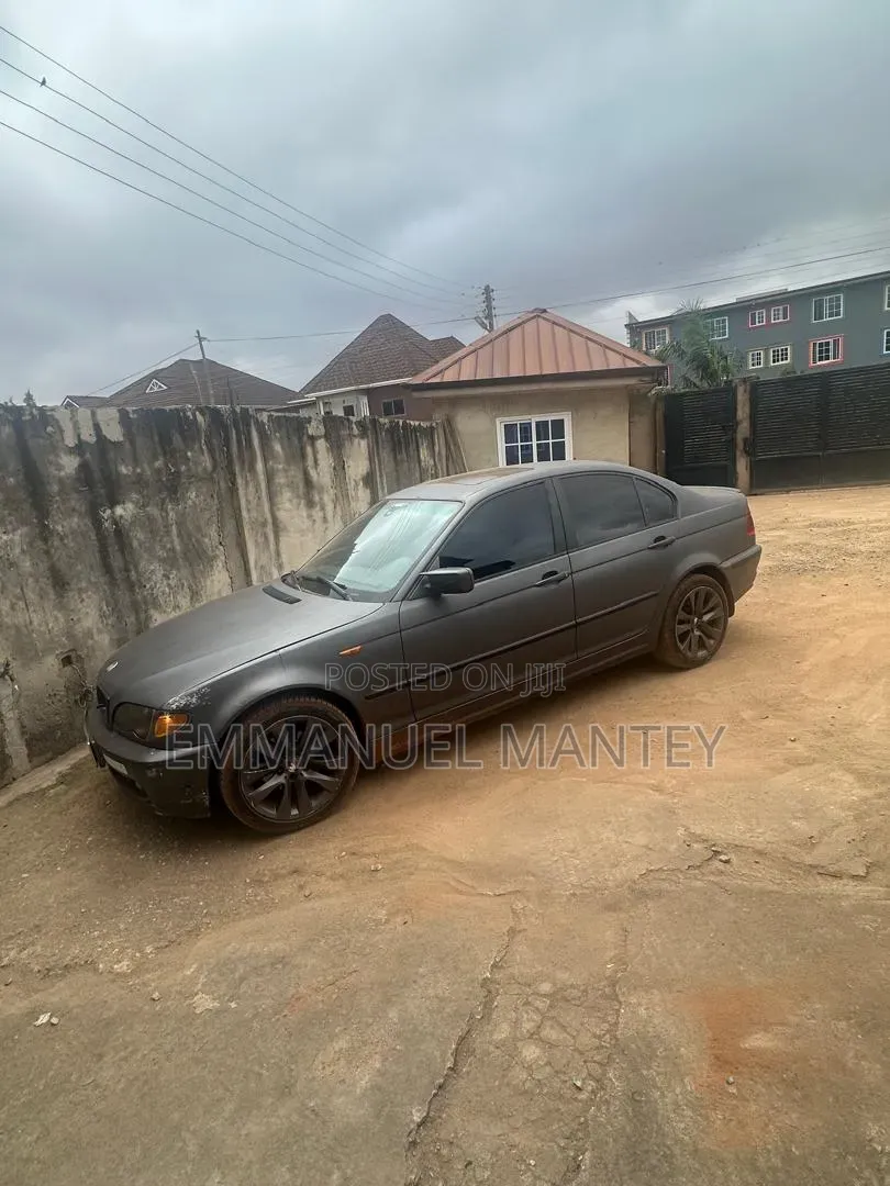 BMW 323i 2003 Gray