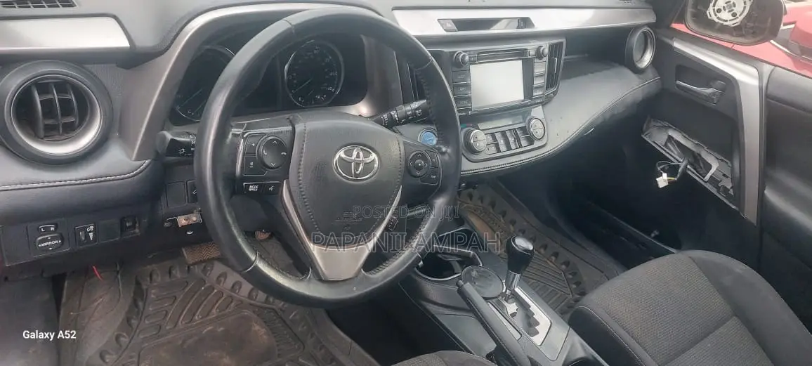 Toyota RAV4 XLE AWD (2.5L 4cyl 6A) 2016 Burgundy