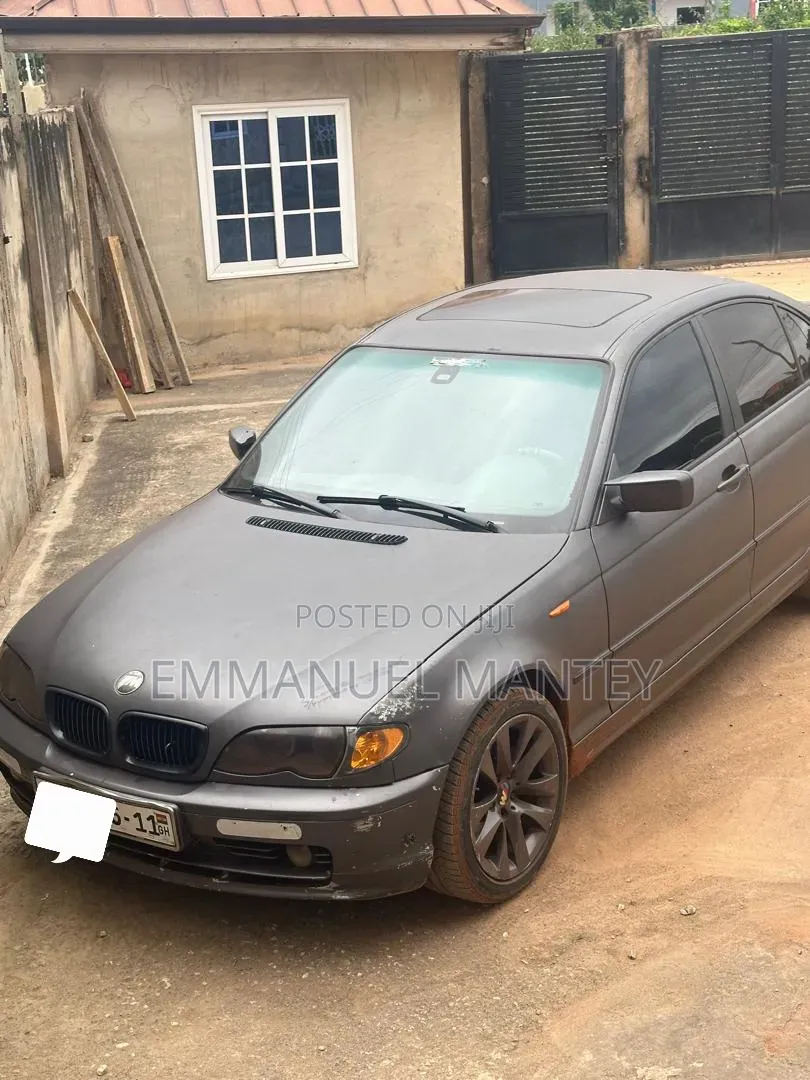 BMW 323i 2003 Gray