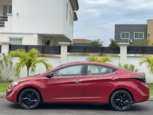 Hyundai Elantra SE 4dr Sedan (1.8L 4cyl 6A) 2015 Red